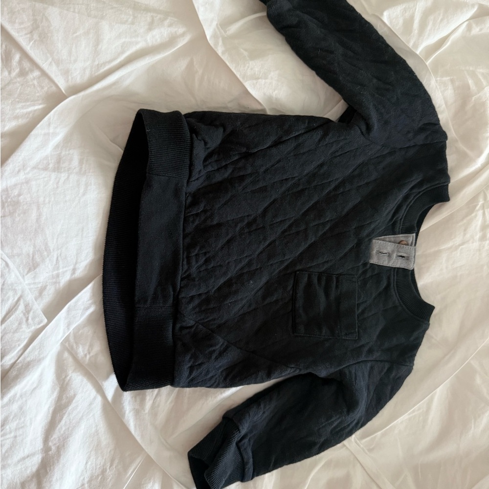 Black Quilted Sweatshirt